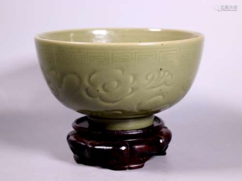 Chinese Longquan Celadon Porcelain Floral Bowl