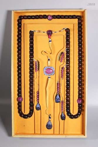 Good Chinese Chenxiangmu Court Necklace