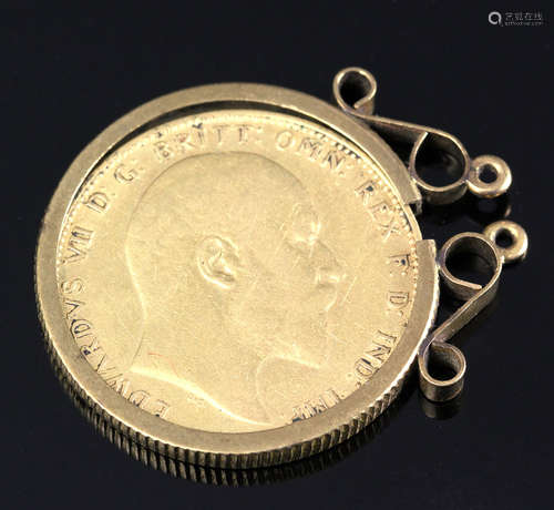 English 1907 gold sovereign, Edward VII, in reclosable 9kt frame, coin only approximately 7 grams