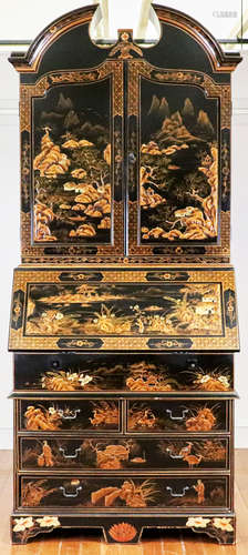 20th century lacquered secretary with Chinoiserie decoration, 87