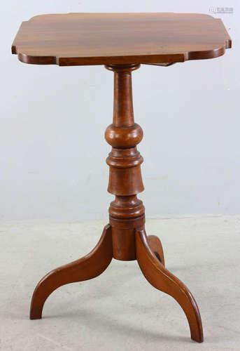 Early American cherry tilt-top table with scalloped corners and turned post, 27 1/4