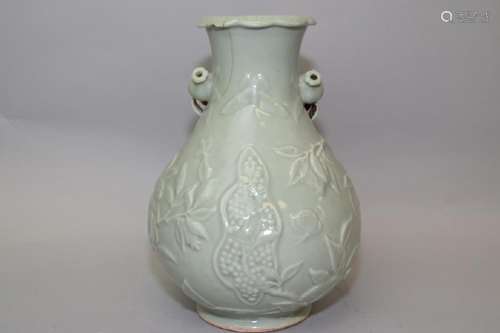 Ming/Qing Chinese Pea Glaze Relief Carved Zun Vase