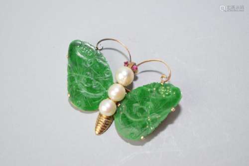 14K Gold Jadeite and Pearl Butterfly Brooch