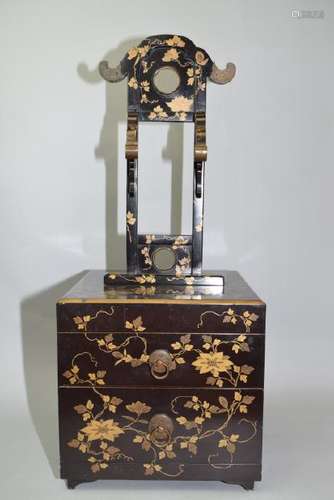 18-19th C. Japanese Maki-e Sword Stand