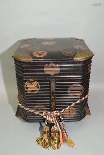 18-19th C. Japanese Maki-e Storage Box