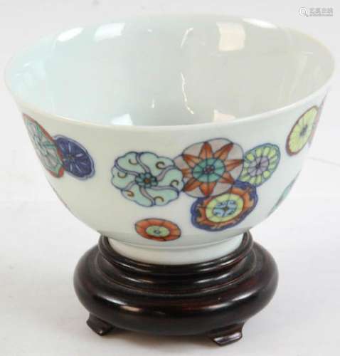 Chinese Famille Rose Porcelain Cup