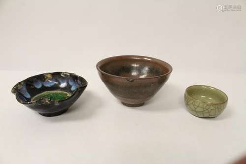 3 Song style porcelain bowls