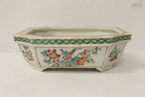 Chinese antique famille rose porcelain basin