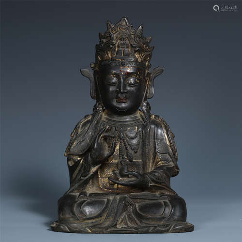 A Chinese Gilt Bronze Figure of Seated Guanyin