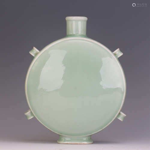 A Chinese Celadon Glazed Moon Flask Vase