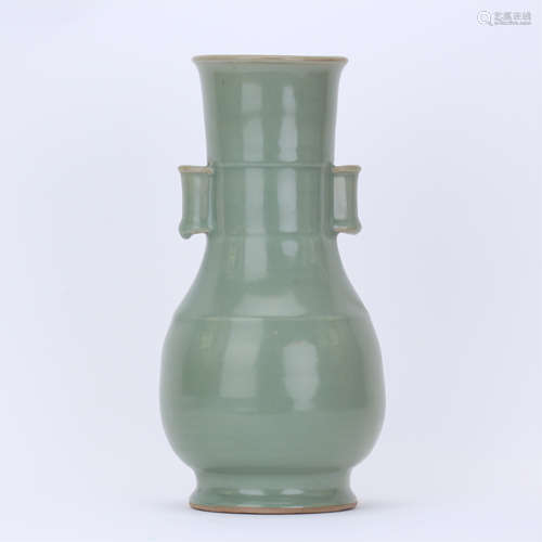 A Chinese Celadon-glazed Zun with Twin Handles, Ming Dynasty