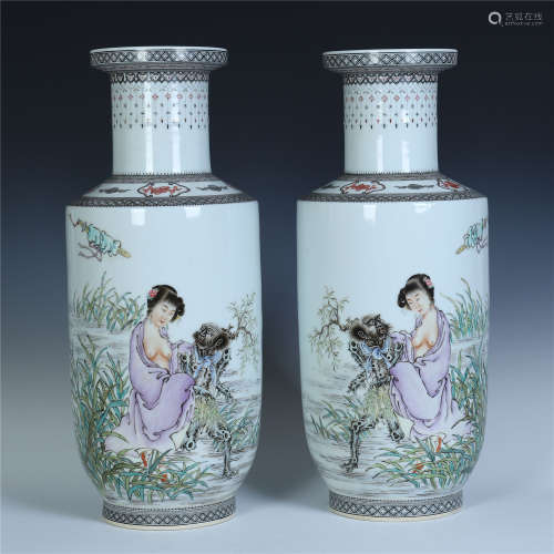 A Pair of Chinese Famille Rose 'Figure' Vase