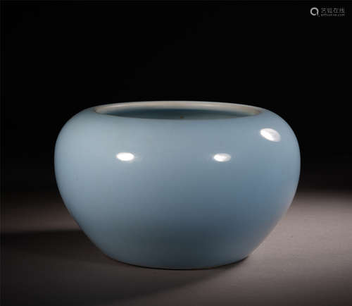 A Fine Chinese  Sky Blue Glazed Brush Washer