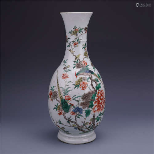 A Chinese Famille Rose Bottle Vase with Flower and Bird Motif