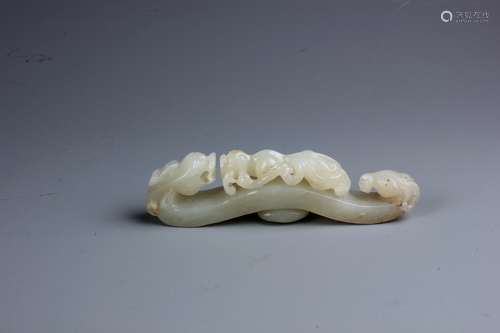 A Chinese Celadon Jade Dragon Belt Hook