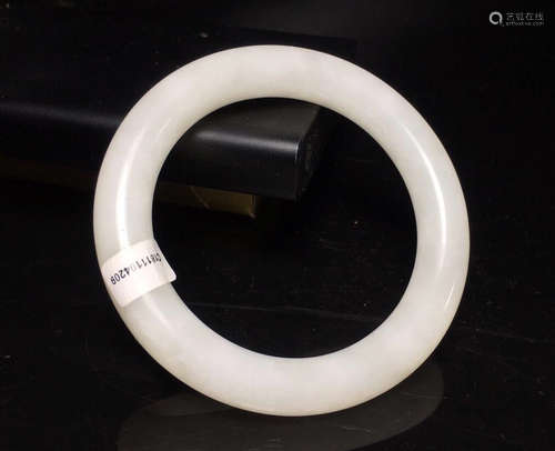 A HETIAN JADE BANGLE