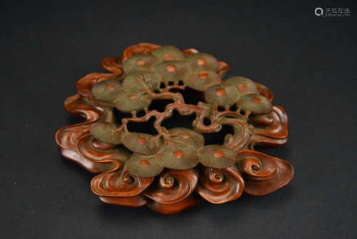 A HUANGYANG WOOD GANODERMA ORNAMENT