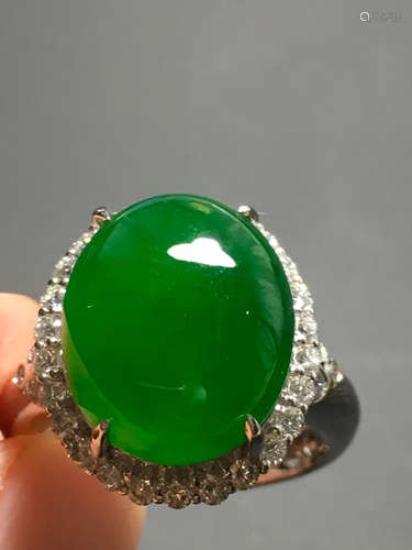 AN ICY ZHENGYANG GREEN JADEIET RING