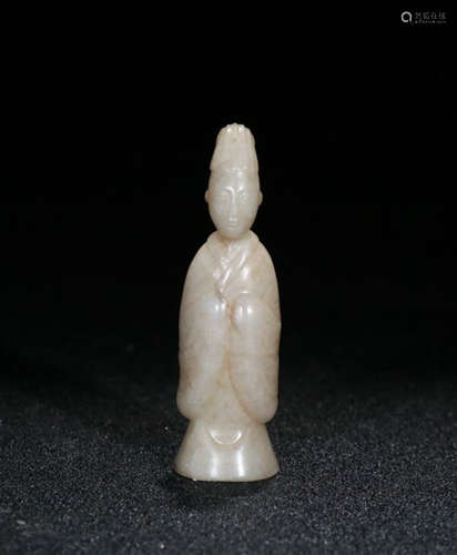 A HETIAN JADE FIGURE SHAPED ORNAMENT