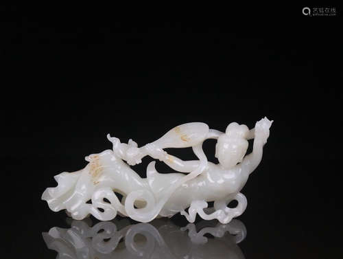 A HETIAN JADE ORNAMENT