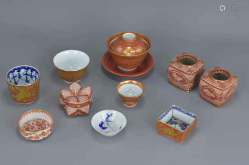 Ten Items of Japanese Porcelain Ceramics including Five Items with Gold Coloured Decoration on an Or