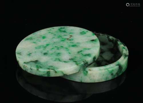 JADEITE BOX