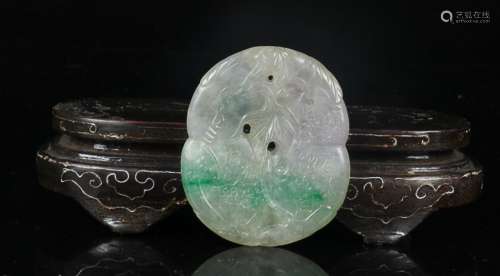 JADEITE PENDANT