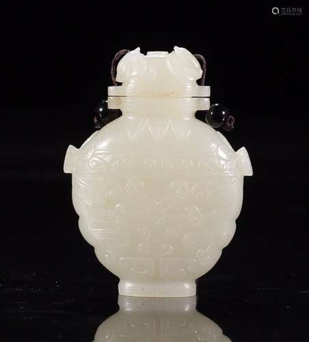 HETIAN JADE BEAST-FACE CARVING VASE