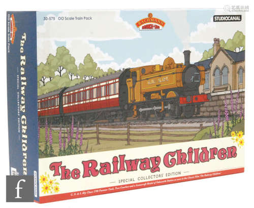 An OO gauge Bachmann 30-575 The Railway Children Special Collector's Edition Set, comprising a GN&S Class 5700 Pannier Tank locomotive, two coaches and Oakworth Station, boxed.