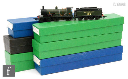 A collection of OO gauge Hornby locomotives, including 4-4-0 SR green '120', 4-4-0 Caledonian Railway blue '123', 4-4-0 Schools Class SR green 'Charterhouse', 4-6-2 LMS maroon 'Coronation', etc., without original boxes. AMENDMENT: Some boxes have now been added to this lot.