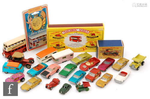 A collection of unboxed diecast models, mostly Matchbox but also includes Bradscar and Dinky, together with a selection of boxed modern diecast, some 1:43 scale models including Vitesse, with Vanguards, Solido, TV related models, etc.