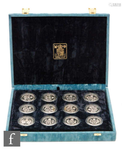 Elizabeth II - Twelve silver proof coins to commemorate Her majesty Queen Elizabeth the Queen Mother 1900-1990 with certificates, cased (12)