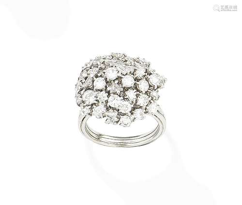 A diamond dress ring