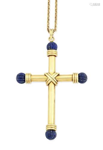 A lapis lazuli cross pendant necklace