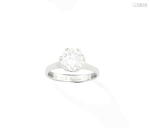 A diamond single-stone ring