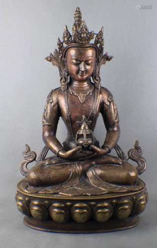 Well carved old copper buddha, H: 15 3/4