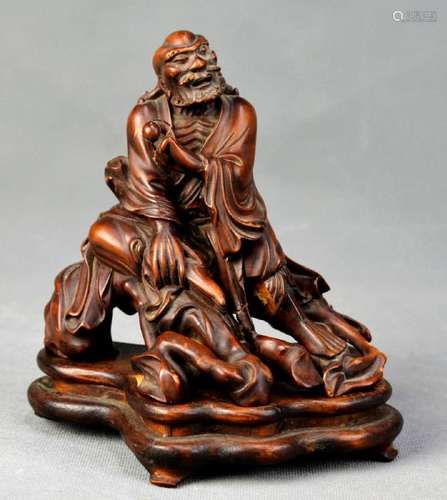 Rohan Sitting Statue Made in Huang Yang Root from Qing