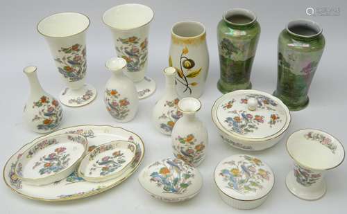 Collection of Wedgwood Kutani Crane decorative ceramics,