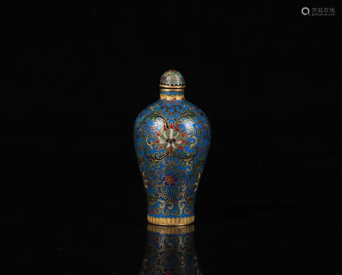 A QIANLONG MARK CLOISONNE SNUFF BOTTLE