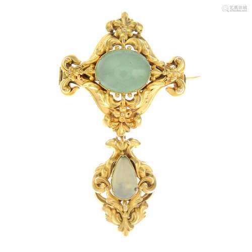 An early Victorian 18ct gold chrysoprase brooch. The