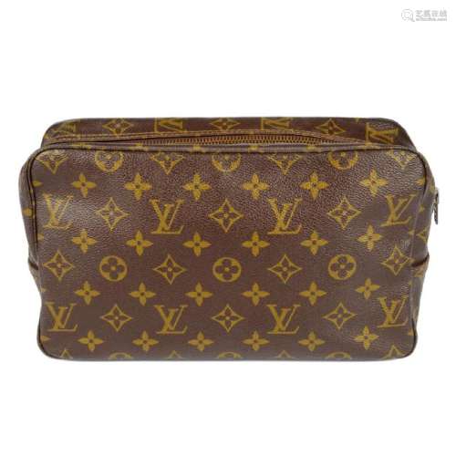 LOUIS VUITTON - a Monogram GM Toiletry pouch. Crafted