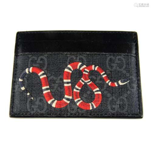 GUCCI - a Kingsnake GG Supreme card case. Featuring a