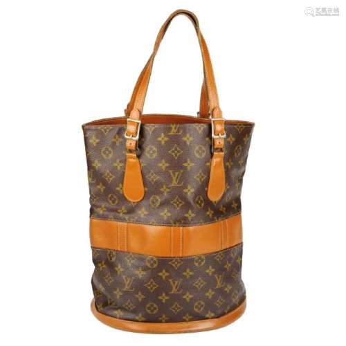 LOUIS VUITTON - French Company vintage bucket handbag.