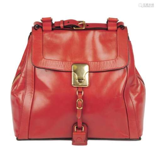 CHLOÉ - a red Darla handbag. Crafted from smooth red