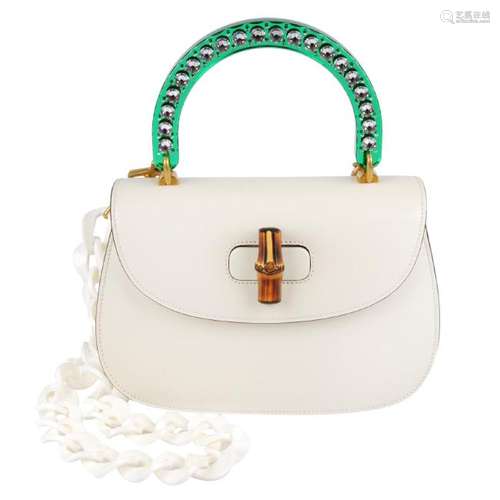 GUCCI - a Medium Classic 2 Top Handle handbag. Designed