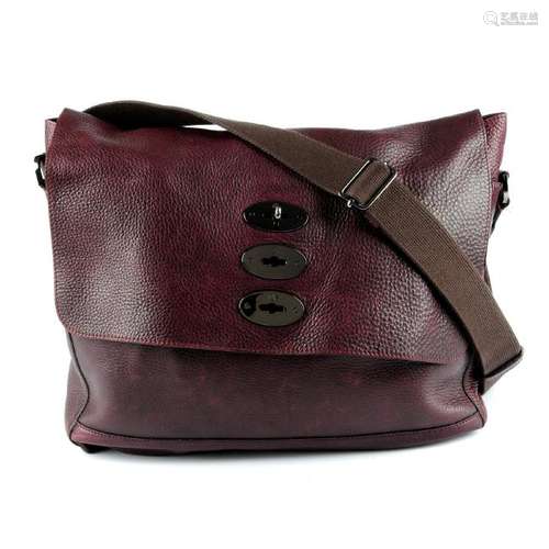 MULBERRY - a large Oxblood Brynmore messenger bag.