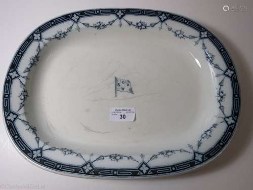 COMPANIA SUDAMERICANA DE VAPORES: A ‘SEINE’ PATTERN CHINA OVAL PLATE, CIRCA 1872