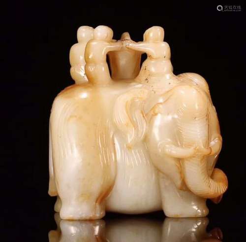 HETIAN JADE "TONG ZI XI XIANG"ORNAMNET