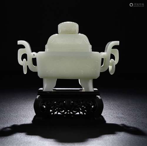 HETIAN JADE RING EAR COPPING CENSER