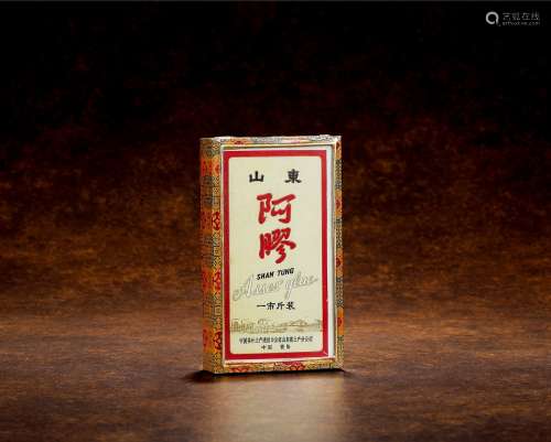 70年代初中国茶叶土产进出口公司山东省土产分公司监制山东阿胶 数量：1盒